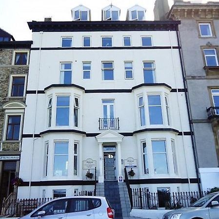 Riviera Guesthouse 휫비 외부 사진
