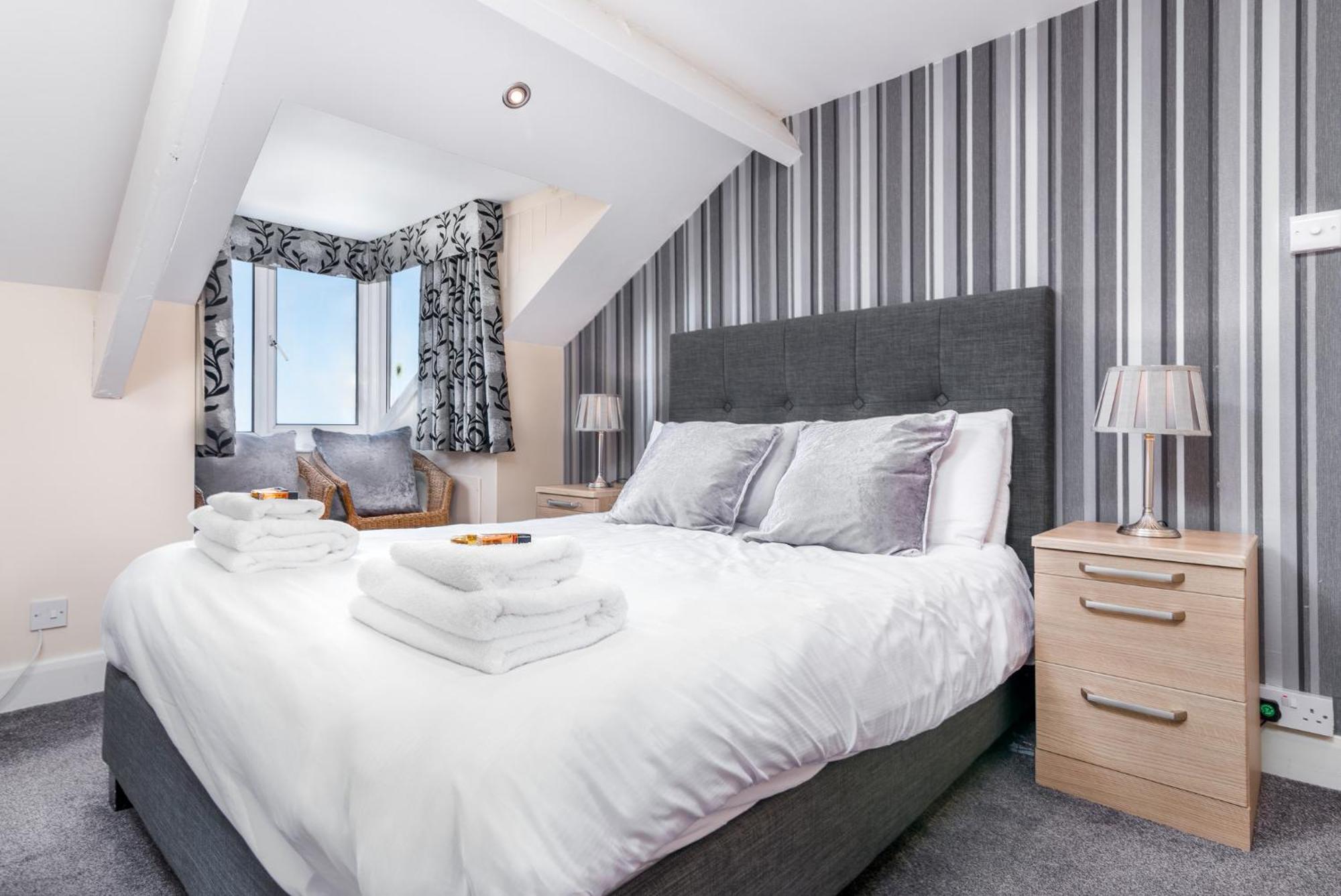 Riviera Guesthouse 휫비 외부 사진