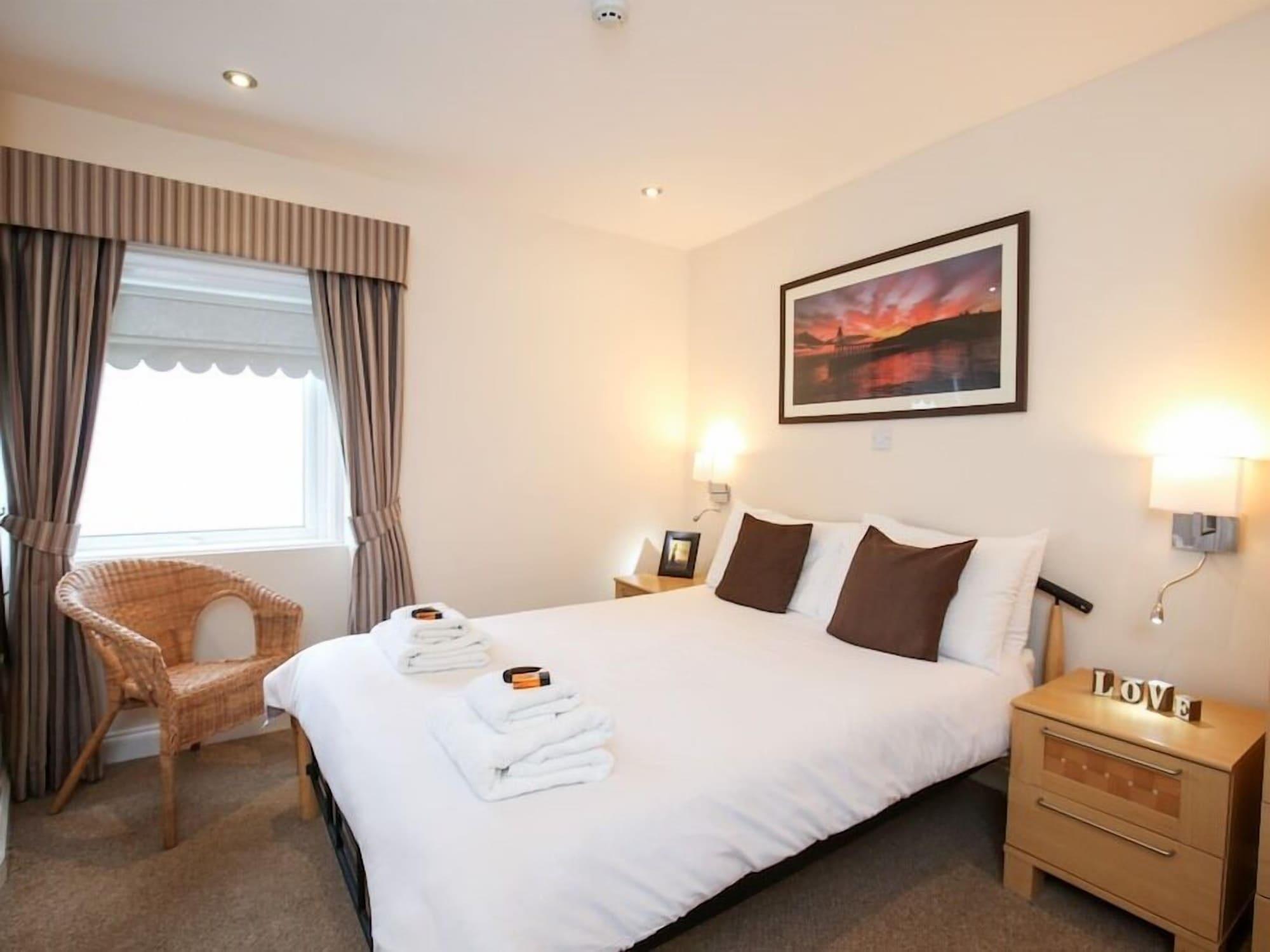 Riviera Guesthouse 휫비 외부 사진