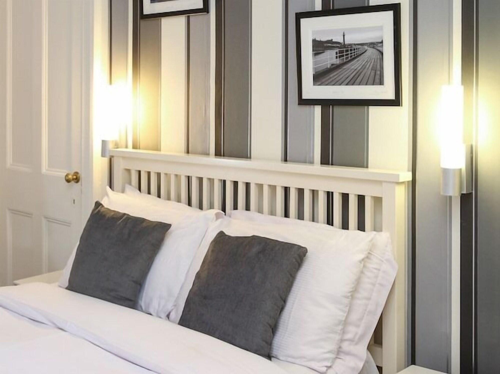 Riviera Guesthouse 휫비 외부 사진