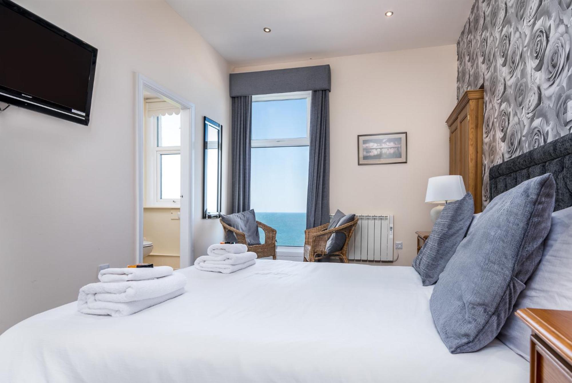 Riviera Guesthouse 휫비 외부 사진