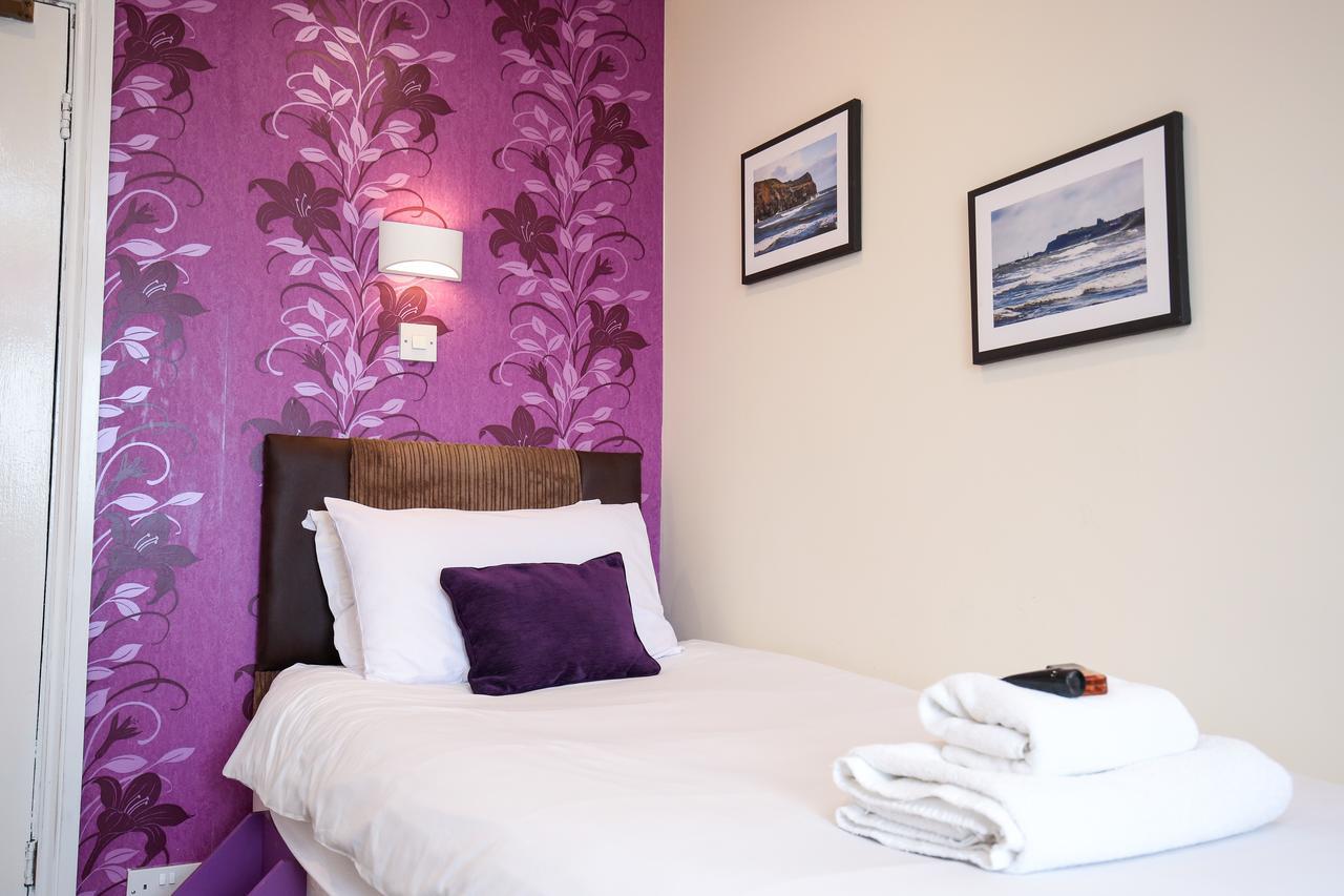 Riviera Guesthouse 휫비 외부 사진
